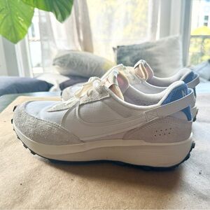 Nike Women’s Sneakers
